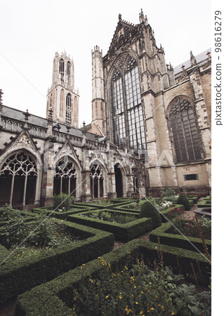 St. Martin's Cathedral, Utrecht, or Dom Church, is a Gothic church dedicated to Saint Martin of Tours 98616279