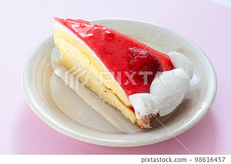 [Dessert material] Strawberry tart cake [Food material] 98616457