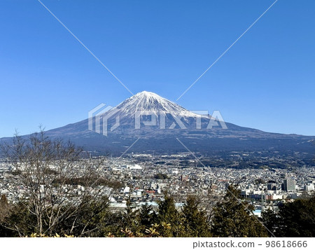 Mt.Fuji from Shiraoyama Park 98618666