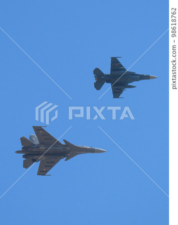 JASDF F-2B & Indian Air Force Sukhoi Su-30MKI JASDF F-2B & Indian Air Force Sukhoi Su-30MKI 98618762