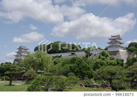 Akashi Castle 98618873