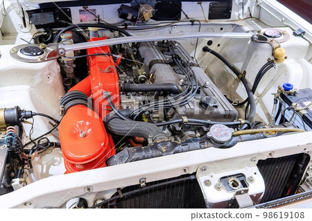 S20 engine with KPGC110 Skyline GT-R 98619108