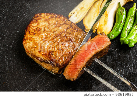 燒烤牛排厚切豪華新鮮牛肉牛排 98619985