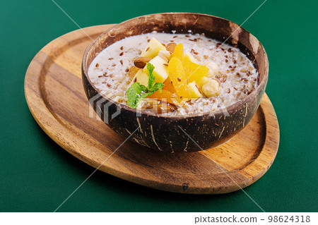 Granola with oatmeal and dried fruit 98624318