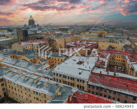 St. Petersburg streets from above 98624943