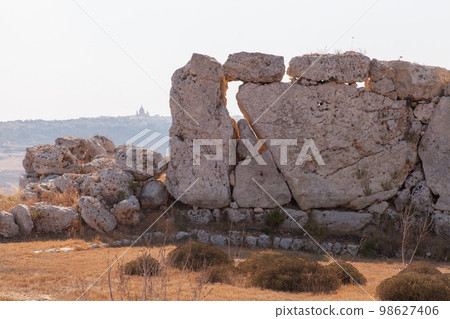 Gozo. Xaghra Ggantija, Malta. Megalithic temple complex Gozo. Xaghra Ggantija, Malta. Megalithic temple complex 98627406