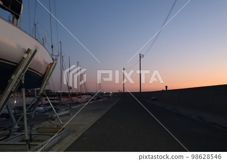 海釣漁船漁船遊艇海釣 海釣漁船漁船遊艇海釣 98628546