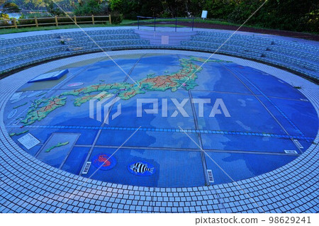 Kanzakibana Park's Quadruple Exchange Square Kanzakibana Park's Quadruple Exchange Square 98629241