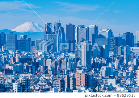 東京城市景觀/新宿區，遠眺富士山 98629515