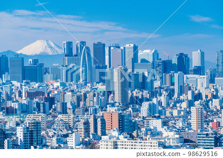 東京城市景觀/新宿區，遠眺富士山 98629516
