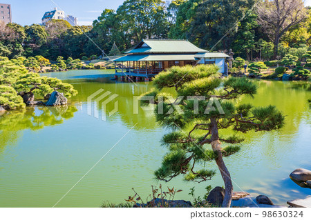 (Tokyo) Kiyosumi Garden Winter 98630324