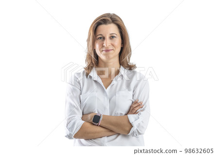 Portrait of confident businesswoman with crossed arms on isolated white background 98632605