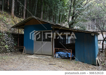 老藍色小屋 老藍色小屋 98632610