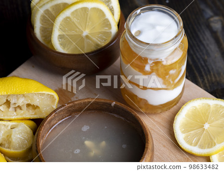 delicious yogurt with lemon flavor 98633482