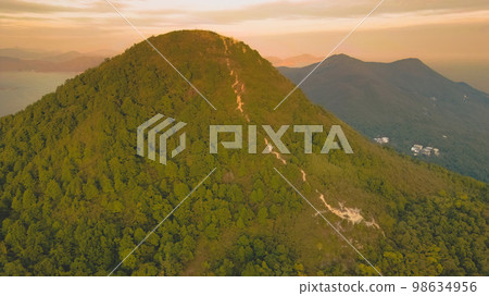 A landscape of High Junk Peak trail, hk 98634956