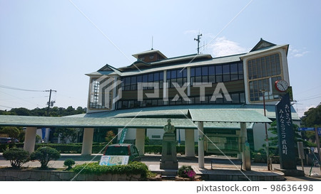 Naoshima Town Hall Naoshima Town Hall 98636498