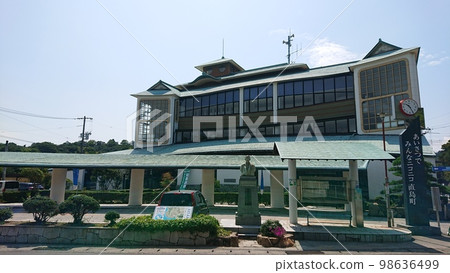 Naoshima Town Hall Naoshima Town Hall 98636499