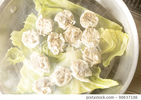 自製蒸菜台灣燒麥 98637186
