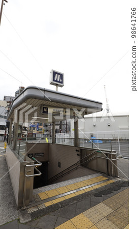 Exit 4 of Ebisucho Station on the Osaka Metro Sakaisuji Line with an elevator 98641766