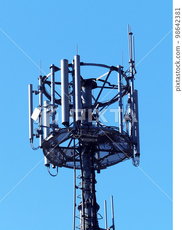 Smartphone communication image (radio tower: base station) 98642381