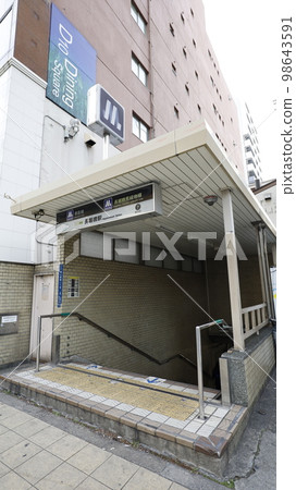 Osaka Metro堺筋線、長堀鶴見綠地線長堀橋站7號出口 98643591