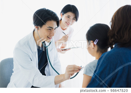 Pediatric image Pediatric image 98647820