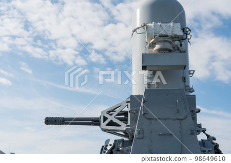Destroyer Izumo Phalanx CIWS 98649610