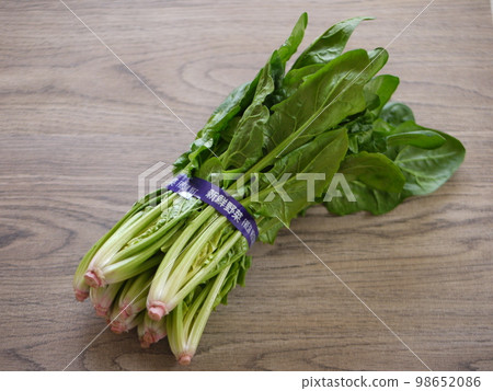 菠菜根部有紅點 98652086