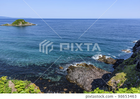 Rishiri Island, Oshidomari mountain, town and port 98653463