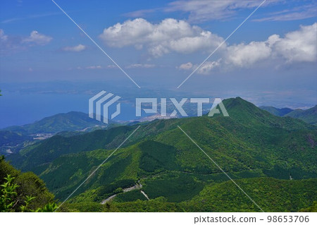 The western coastline from the summit of Mt. Kunimi and Mt. Kusenbe The western coastline from the summit of Mt. Kunimi and Mt. Kusenbe 98653706