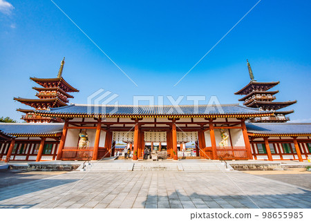 Nara City, Nara Prefecture Yakushiji Temple West Pagoda East Pagoda Nara City, Nara Prefecture Yakushiji Temple West Pagoda East Pagoda 98655985