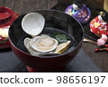 Hinamatsuri dishes, domestic clam soup and hina dolls 98656197