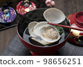 Hinamatsuri dishes, domestic clam soup and hina dolls 98656251