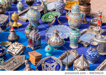 Typical market in Morocco. Perfumes, spices and local crafts. Typical market in Morocco. Perfumes, spices and local crafts. 98656620