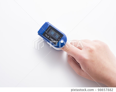 Pulse Oximeter Pulse Oximeter 98657882