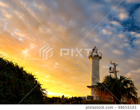 Nishizaki lighthouse 98658181