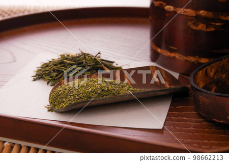 Japanese tea leaves Japanese tea leaves 98662213