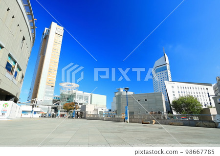 [Kagawa Prefecture] Sunny Sunport Takamatsu and the square in front of Takamatsu Station 98667785
