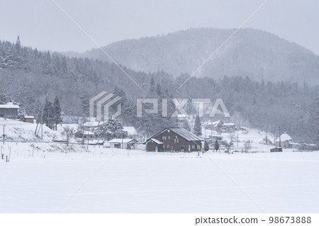 Snow country 98673888