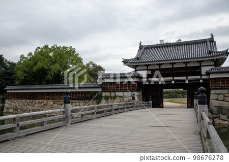 廣島城遺址二之丸表門 廣島城遺址二之丸表門 98676278