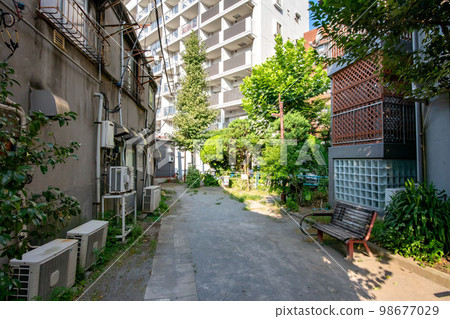 東京都港區豐岡町兒童公園 98677029