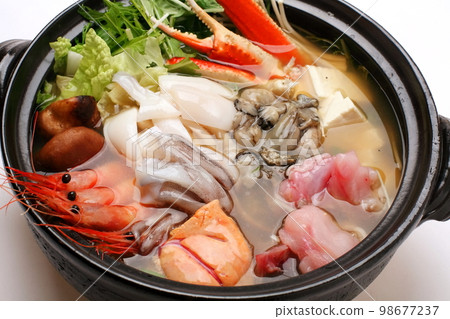 豪華海鮮火鍋 98677237