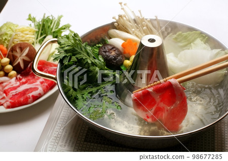 Kagoshima black pork shabu-shabu 98677285