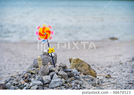 聖地恐山 恐山菩提寺 宇採里湖風車（青森縣陸奧市） 98678523