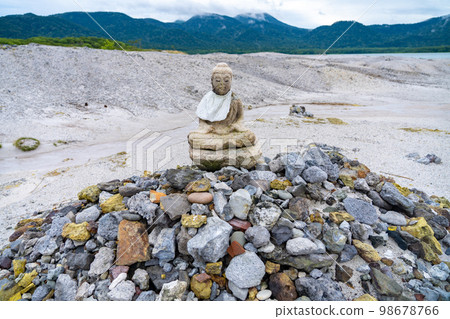 聖地恐山 恐山菩提寺 烏索里湖無緣佛（青森縣陸奧市） 98678766