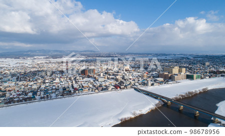 [青森縣]冬季五所川原市街景鳥瞰圖 98678956
