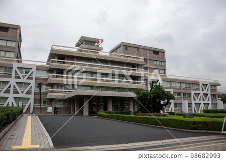Cloudy Hiroshima District Court 98682993
