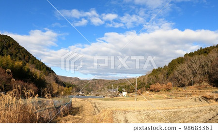 Satoyama of Kurokawa where the blue sky spreads Satoyama of Kurokawa where the blue sky spreads 98683361