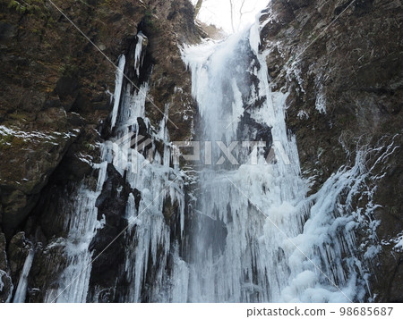 Ice Waterfall F Ice Waterfall F 98685687