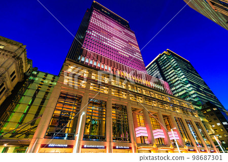 東京日本橋室町市景日本橋三井大廈夜景 98687301